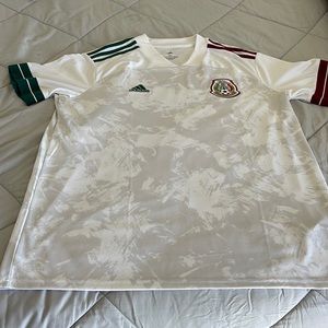 White xl adidas Mexico soccer jeresy
